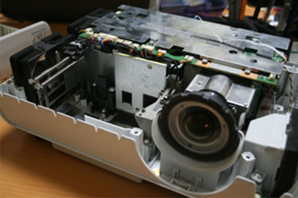projectorr.jpg